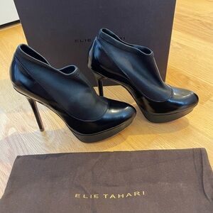 NWT Elie Tahari Paloma Black Leather Platform Booties Size 36
